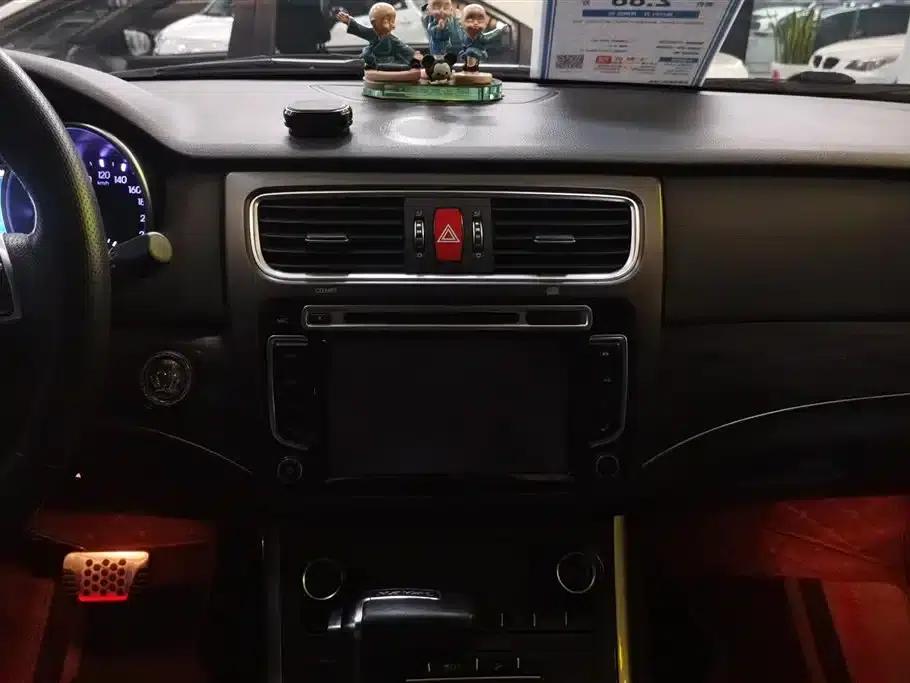 Haval H8 2015 2.0T 2WD Comfort Model — миниатюра 13
