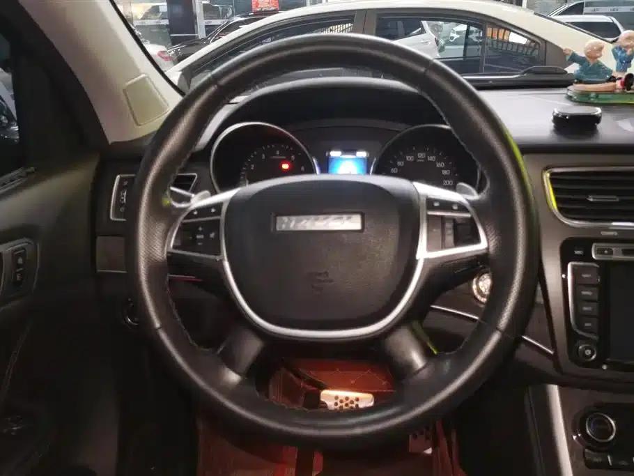 Haval H8 2015 2.0T 2WD Comfort Model — миниатюра 15