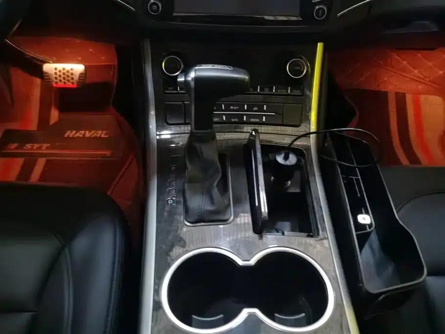 Haval H8 2015 2.0T 2WD Comfort Model — миниатюра 16