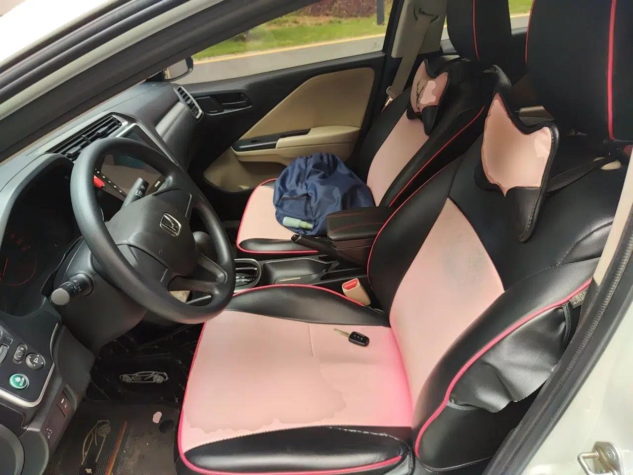 Honda Greiz 2016 1.5L CVT Classic Edition — миниатюра 15
