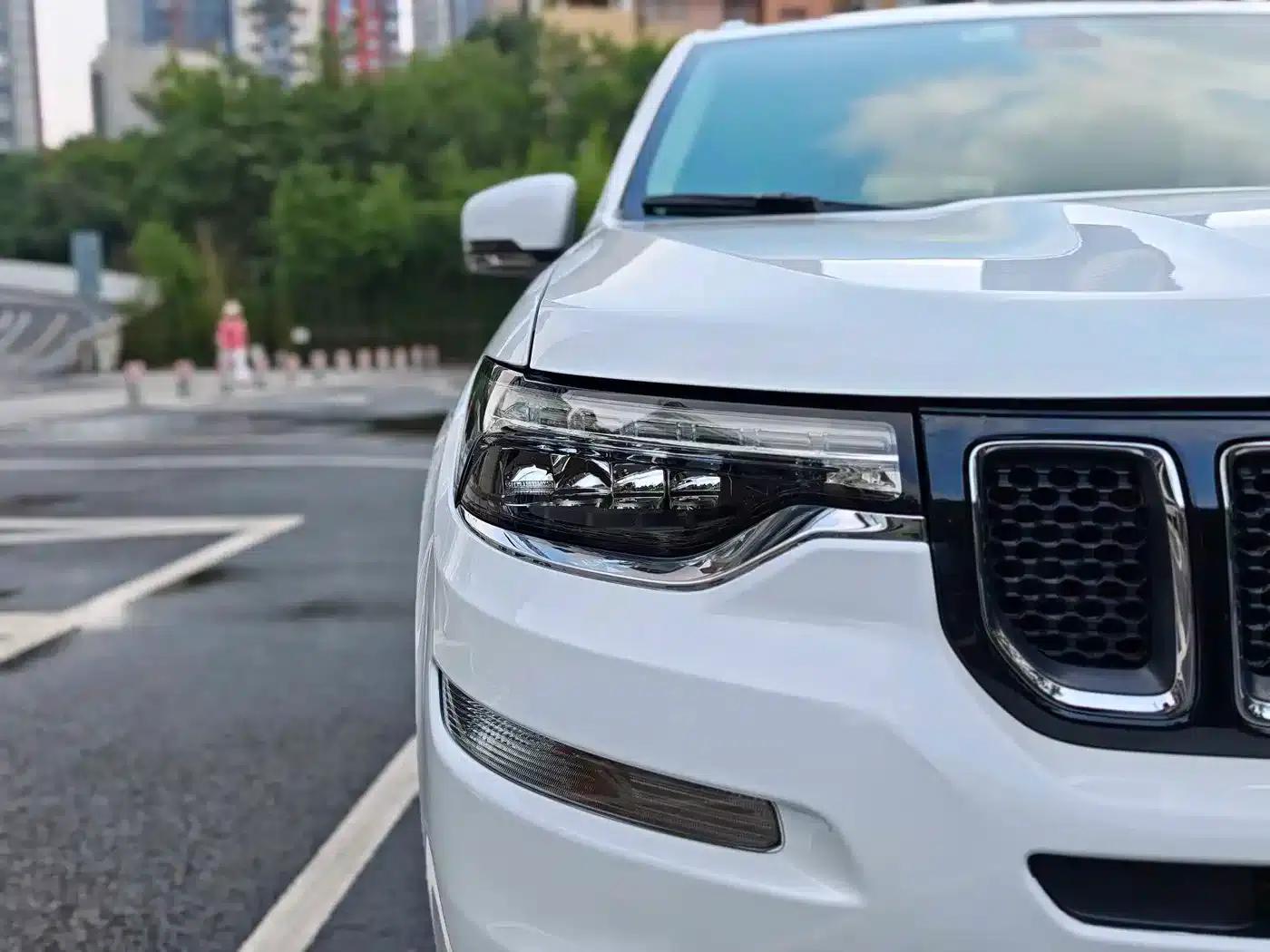 Commander 2018 2.0T 4WD Premium Edition (National V Emission Standard) — миниатюра 18