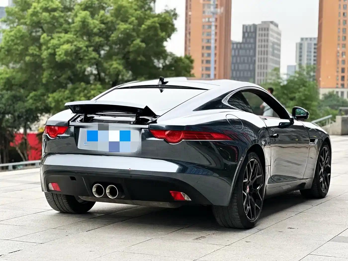 Jaguar F-TYPE 2016 3.0 SC Hardtop — миниатюра 6