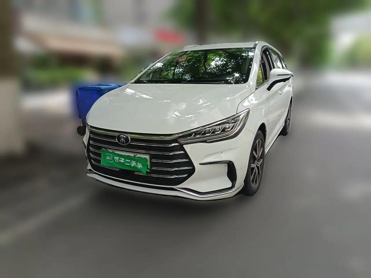 BYD Song MAX New Energy 2022 DM-i 105KM Prestige Model — миниатюра 1
