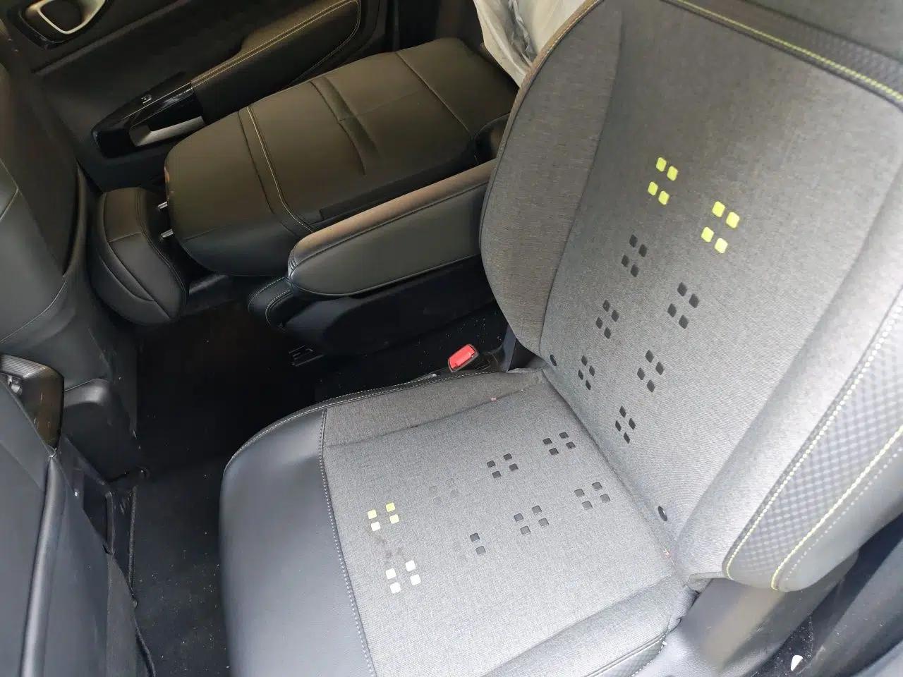 Baojun RM-5 2019 1.5T CVT Elite Version with 24-Hour Online Service 6 Seats — миниатюра 17