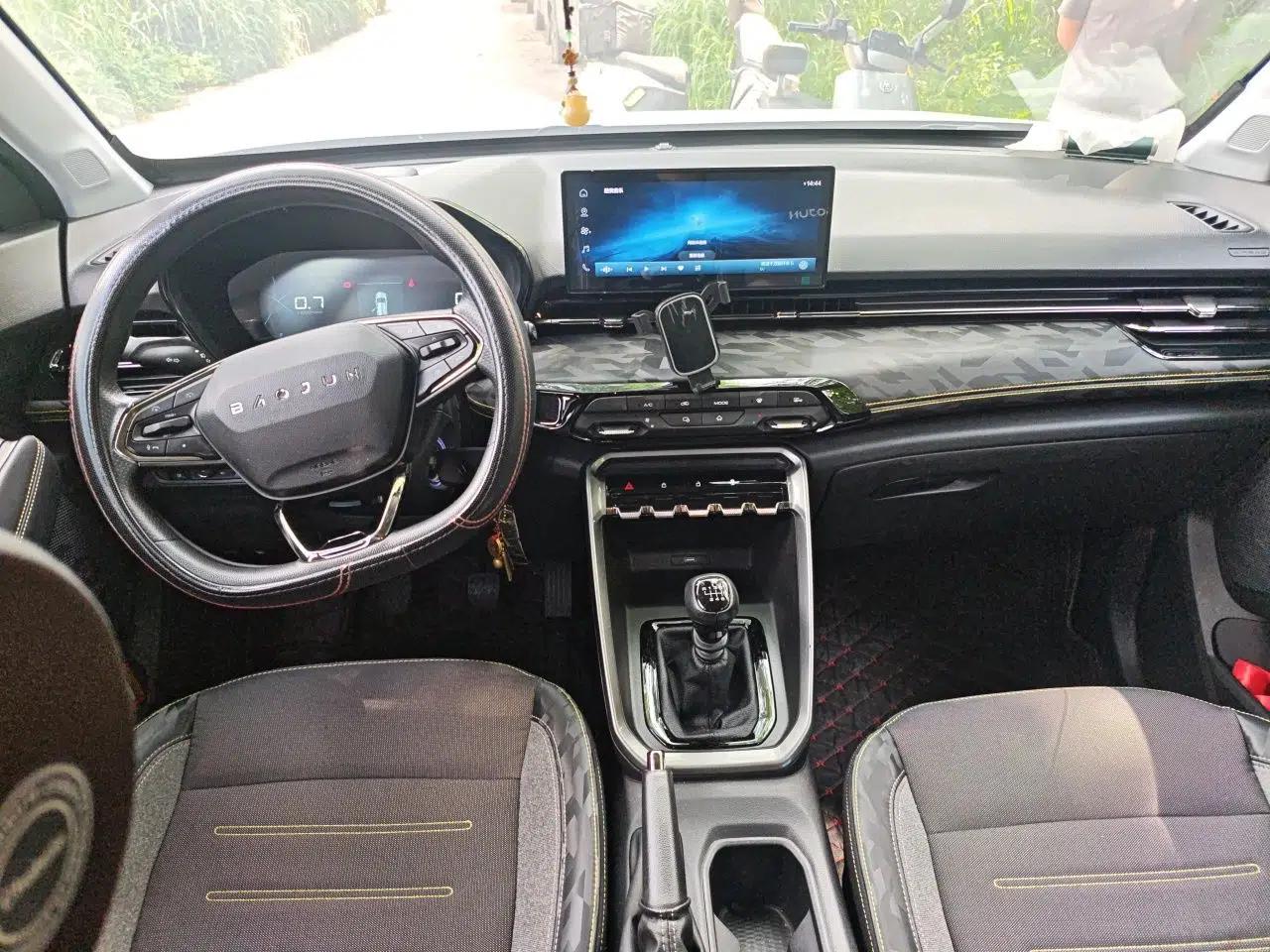 Baojun RS-3 2020 1.5L Manual Smart Elite Edition — миниатюра 18