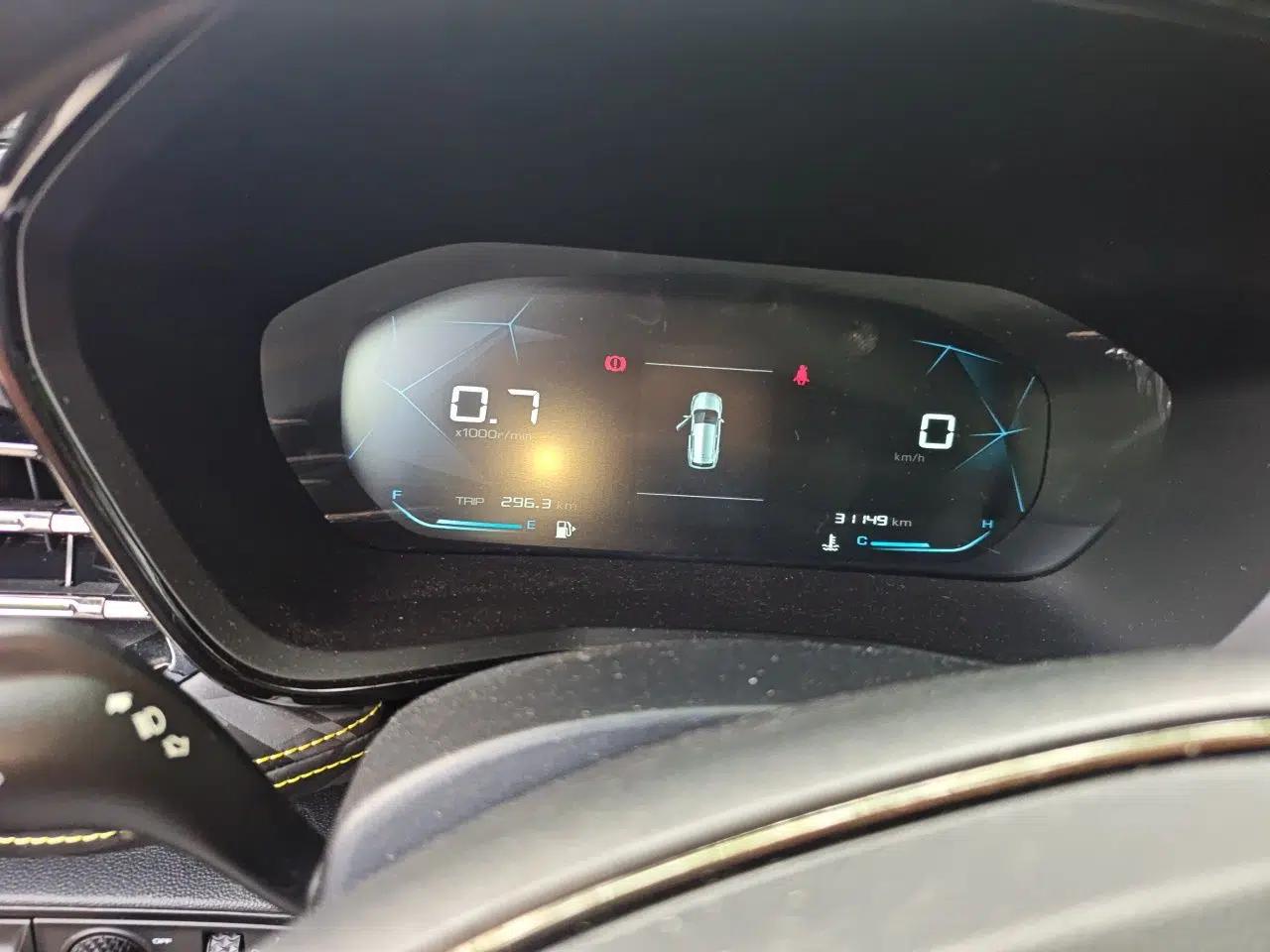Baojun RS-3 2020 1.5L Manual Smart Elite Edition — миниатюра 10