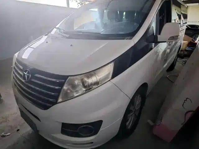 Refine M5 2013 2.0T Gasoline Manual Business Edition
