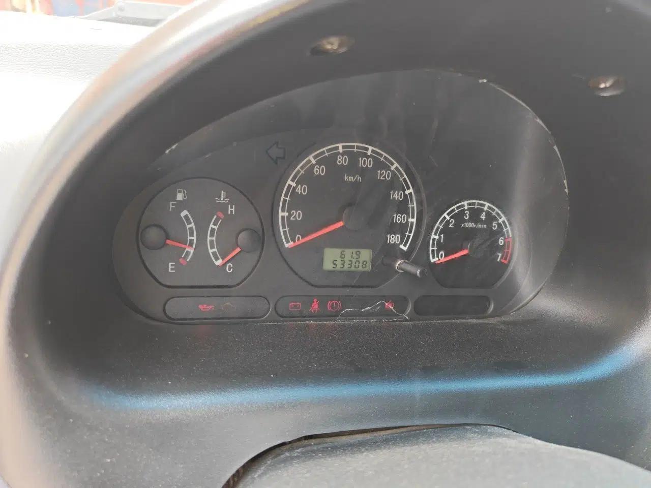 Baojun Lechi 2012 Revised 1.0L Manual P-TEC Standard Edition — миниатюра 11