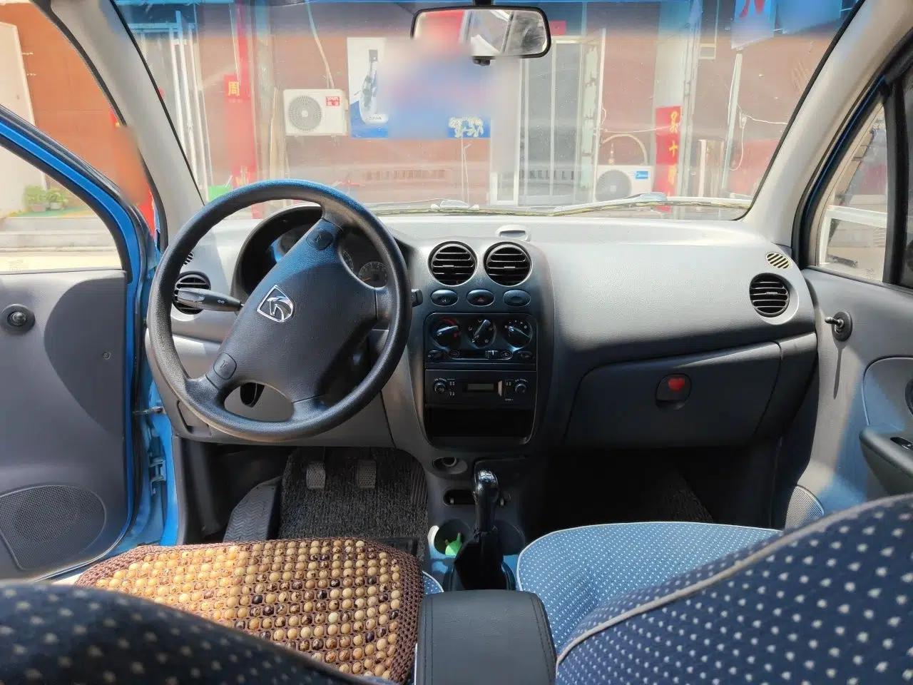 Baojun Lechi 2012 Revised 1.0L Manual P-TEC Standard Edition — миниатюра 9