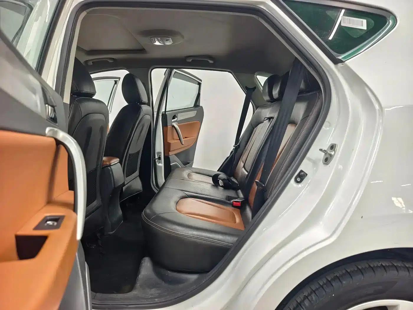 Refine S5 2014 2.0T Manual Premium Edition — миниатюра 13
