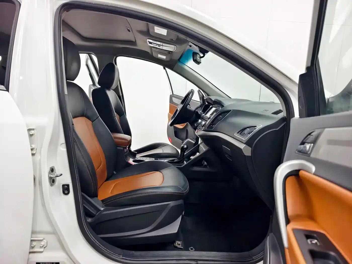 Refine S5 2014 2.0T Manual Premium Edition — миниатюра 14