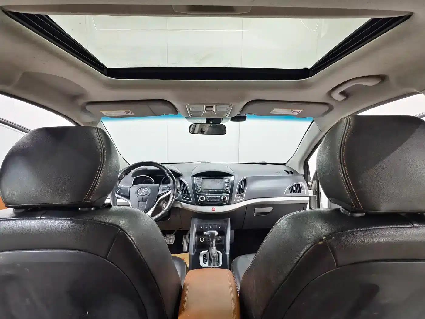 Refine S5 2014 2.0T Manual Premium Edition — миниатюра 10