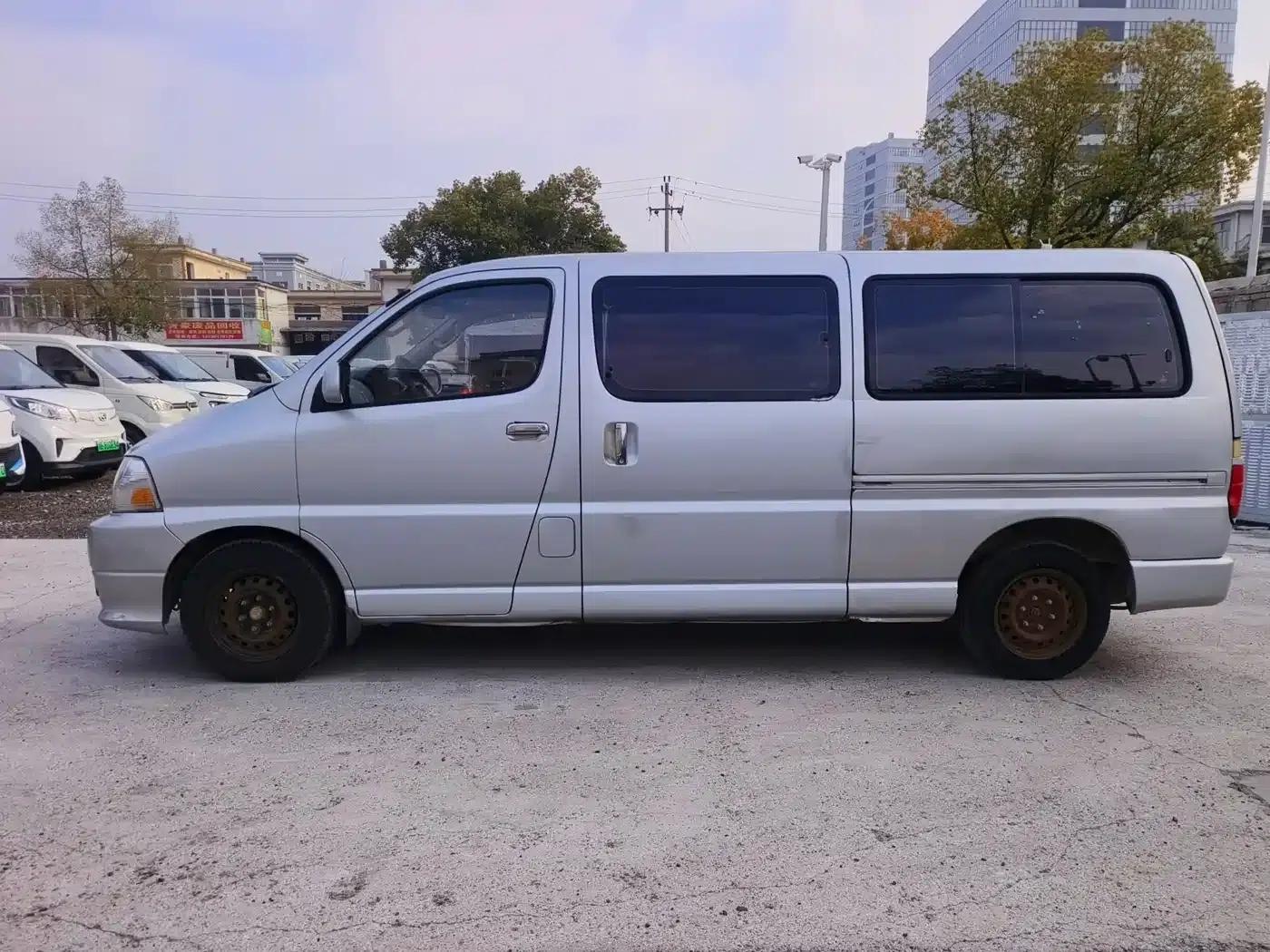 Grace 2013 2.0L Smart Standard 7-Seater National Games Commemorative Edition (National IV Emission Standard) — миниатюра 13