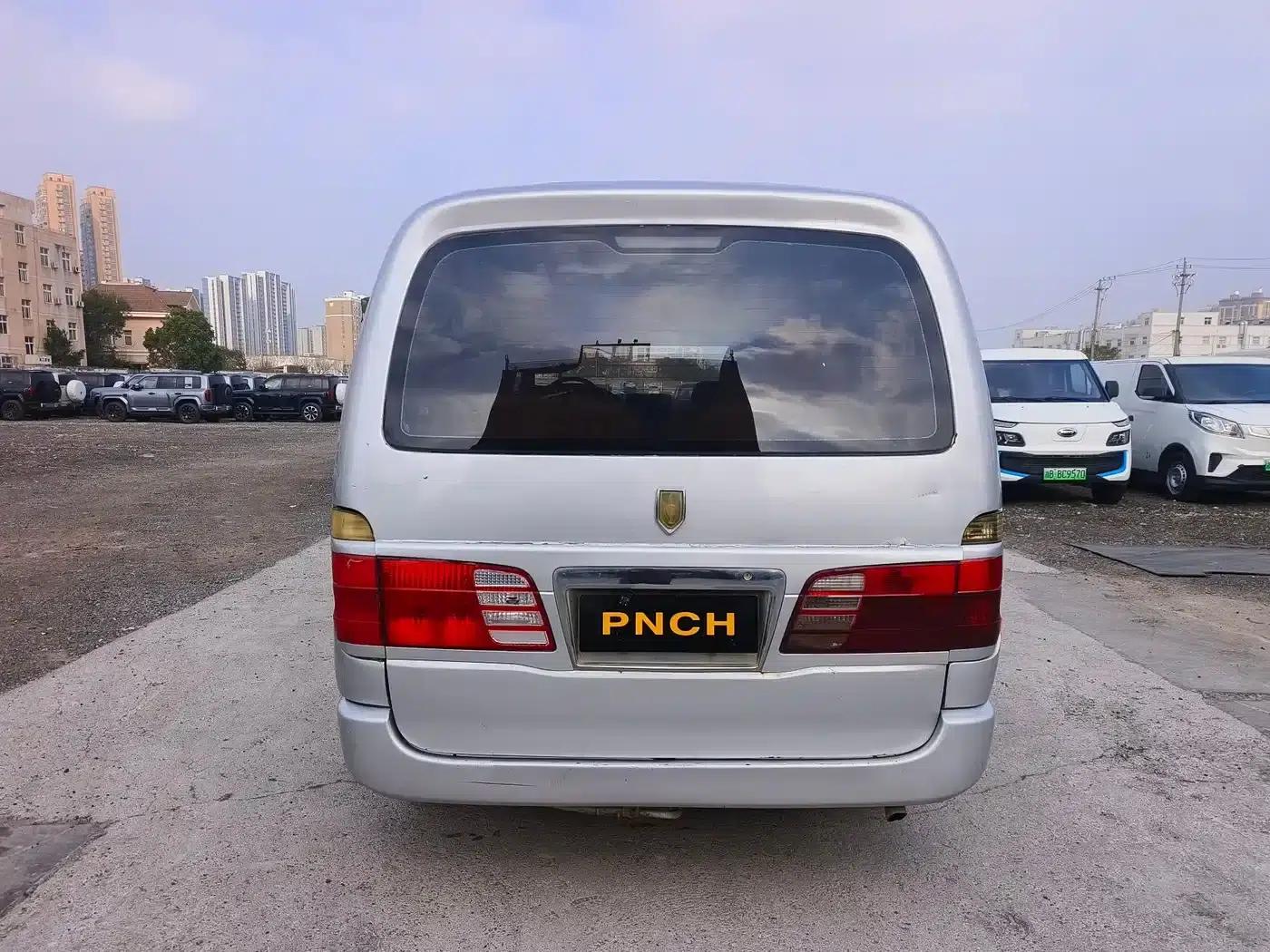 Grace 2013 2.0L Smart Standard 7-Seater National Games Commemorative Edition (National IV Emission Standard) — миниатюра 15