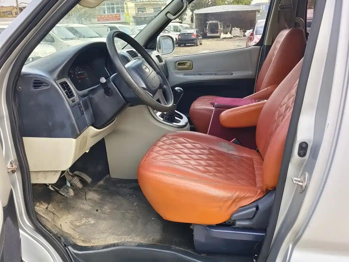 Grace 2013 2.0L Smart Standard 7-Seater National Games Commemorative Edition (National IV Emission Standard) — миниатюра 5