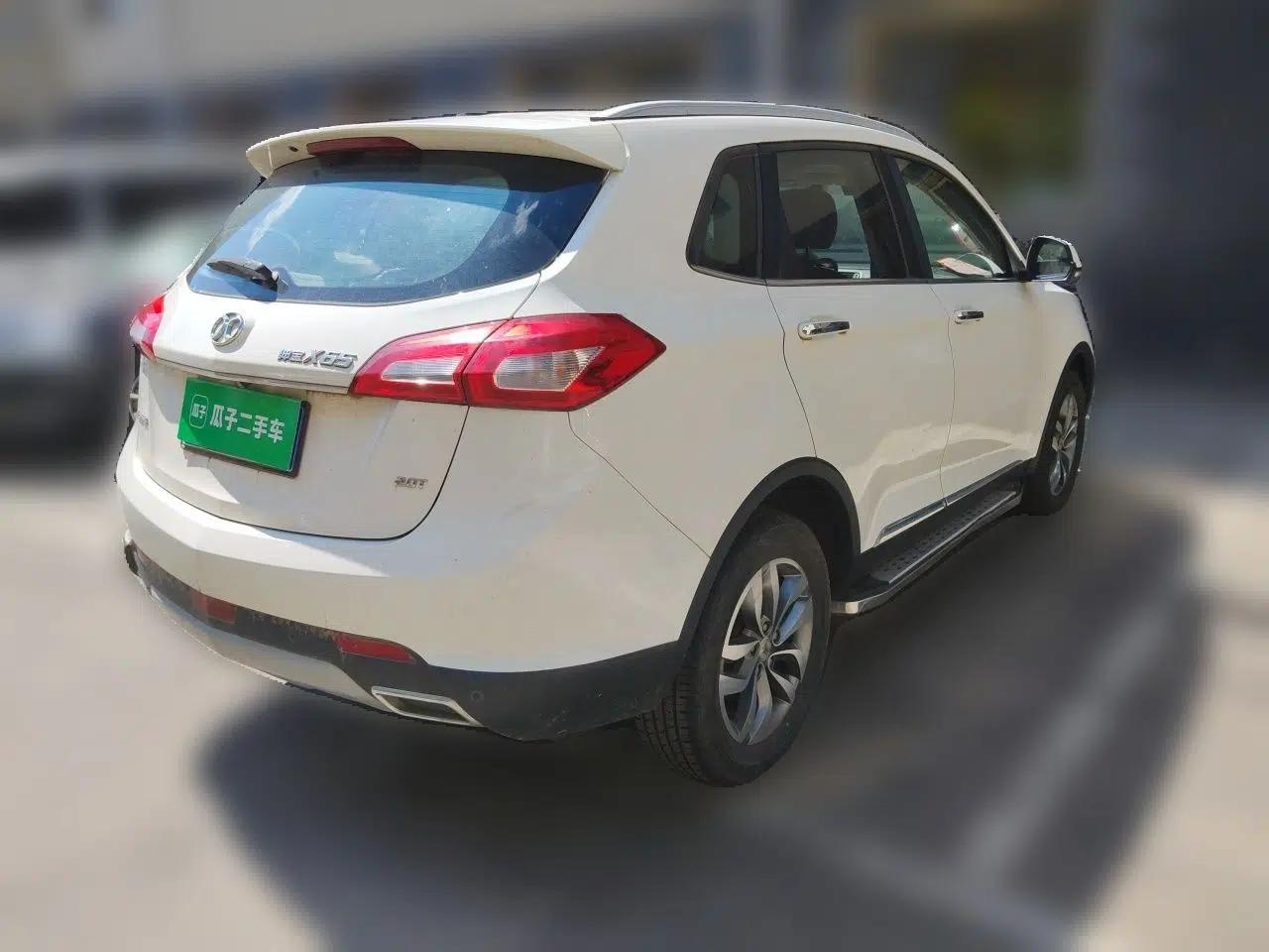 BAIC Senova X65 2015 2.0T Manual Elite Edition — миниатюра 6