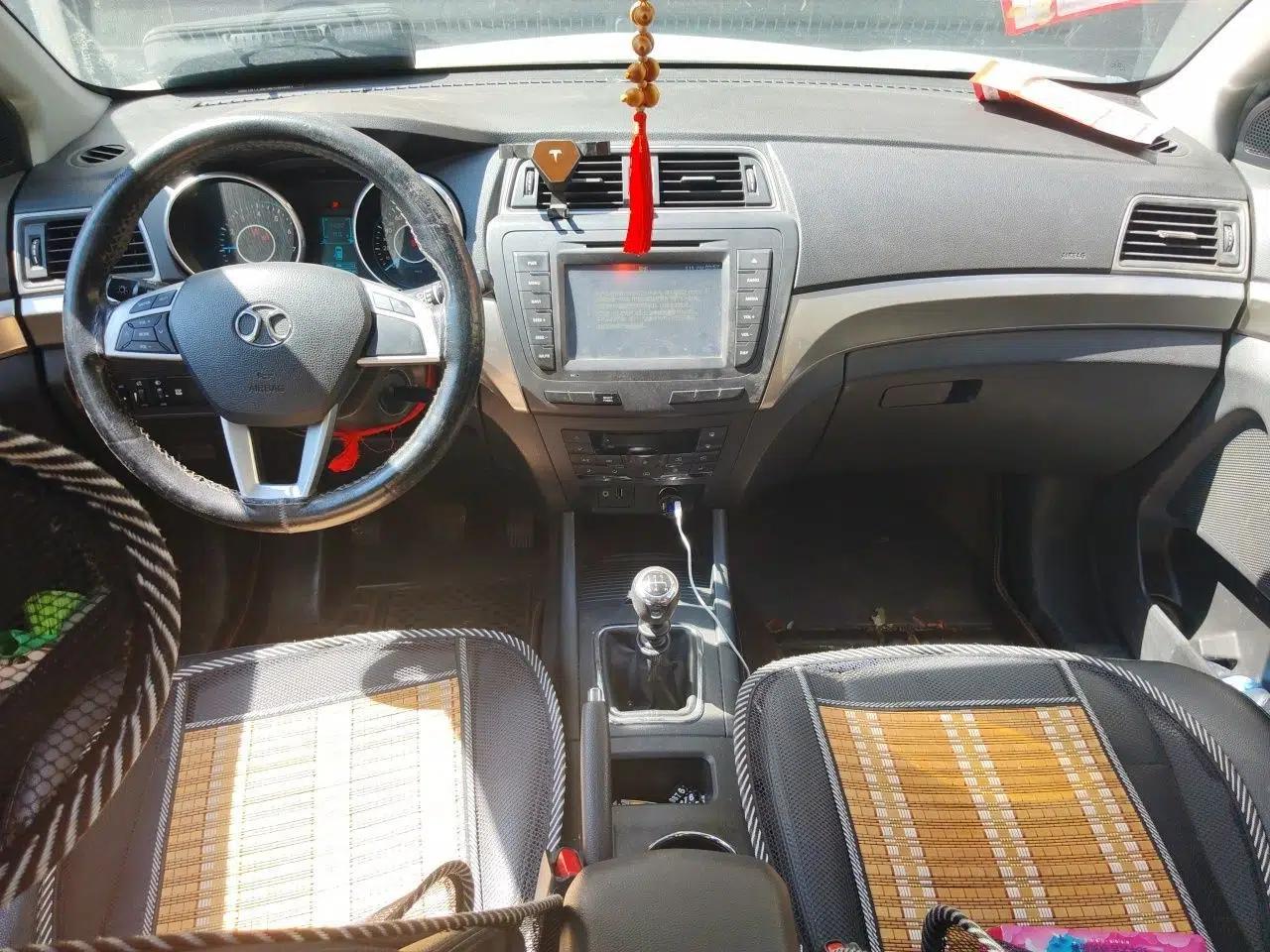 BAIC Senova X65 2015 2.0T Manual Elite Edition — миниатюра 9