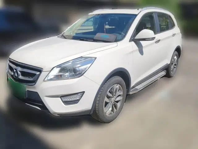 BAIC Senova X65 2015 2.0T Manual Elite Edition