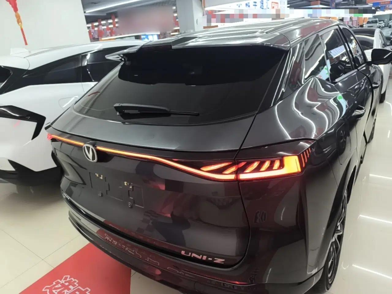 CHANGAN UNI-Z New Energy 2024 Blue Whale Smart Electric iDD 125km Beyond Edition — миниатюра 5