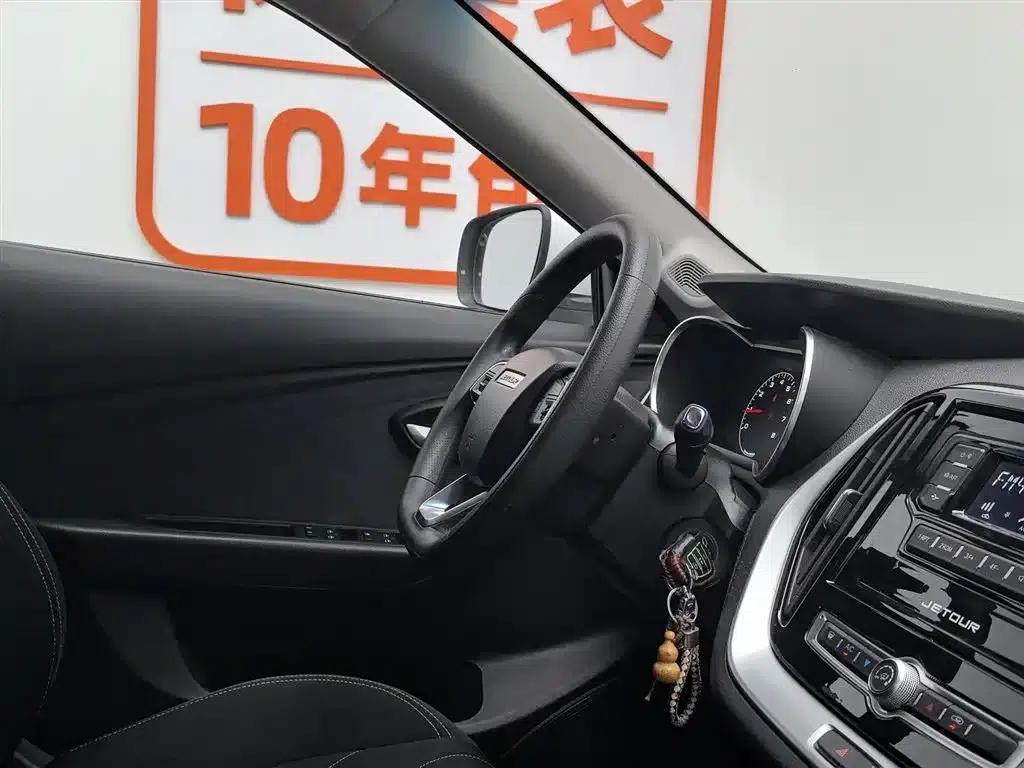 Jetour X70M 2020 Facelift 1.5T Manual Companion 6-Seater — миниатюра 22