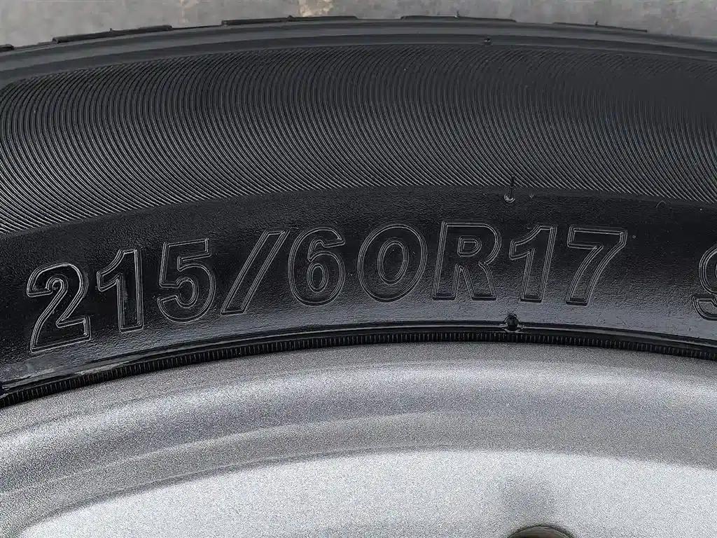 Jetour X70M 2020 Facelift 1.5T Manual Companion 6-Seater — миниатюра 24