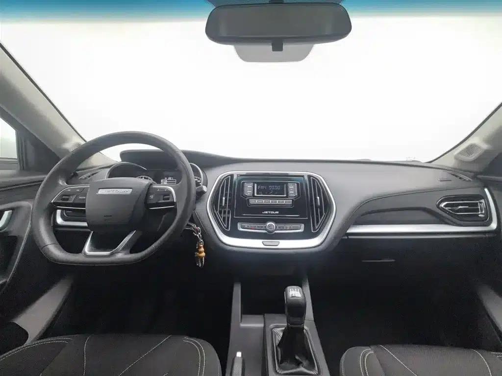 Jetour X70M 2020 Facelift 1.5T Manual Companion 6-Seater — миниатюра 5