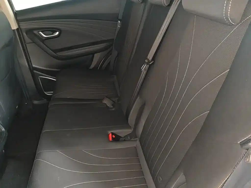 Jetour X70M 2022 1.5T Manual Avant-garde Partner Edition 5-seater — миниатюра 17