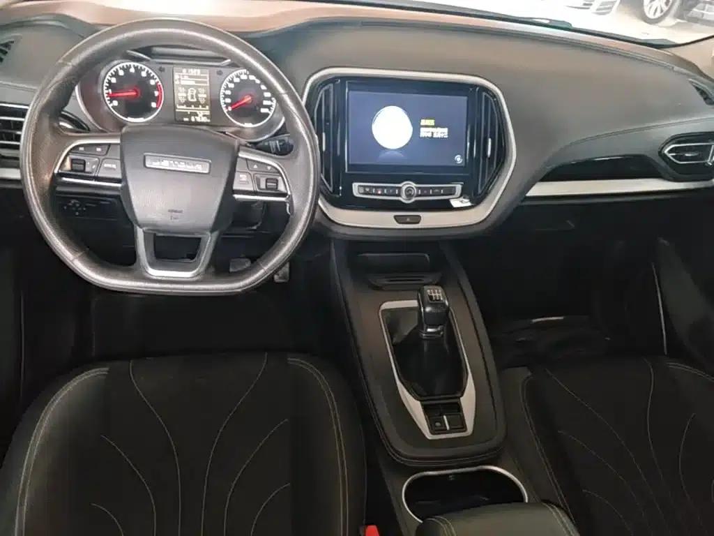 Jetour X70M 2022 1.5T Manual Avant-garde Partner Edition 5-seater — миниатюра 10