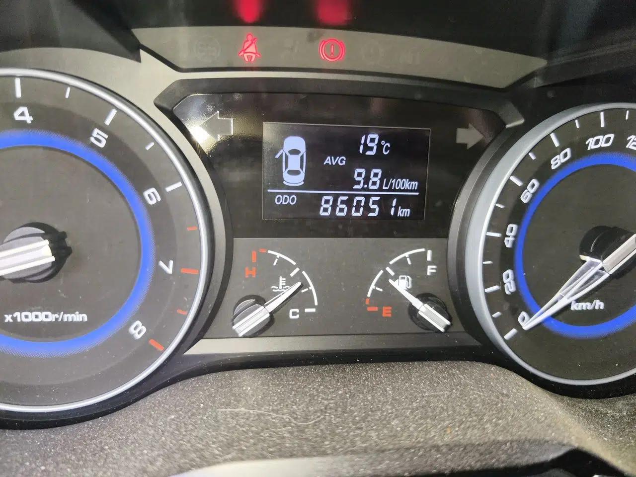 CHANGAN Alsvin V7 2016 1.6L Manual Enjoyment Model China IV Standard — миниатюра 12