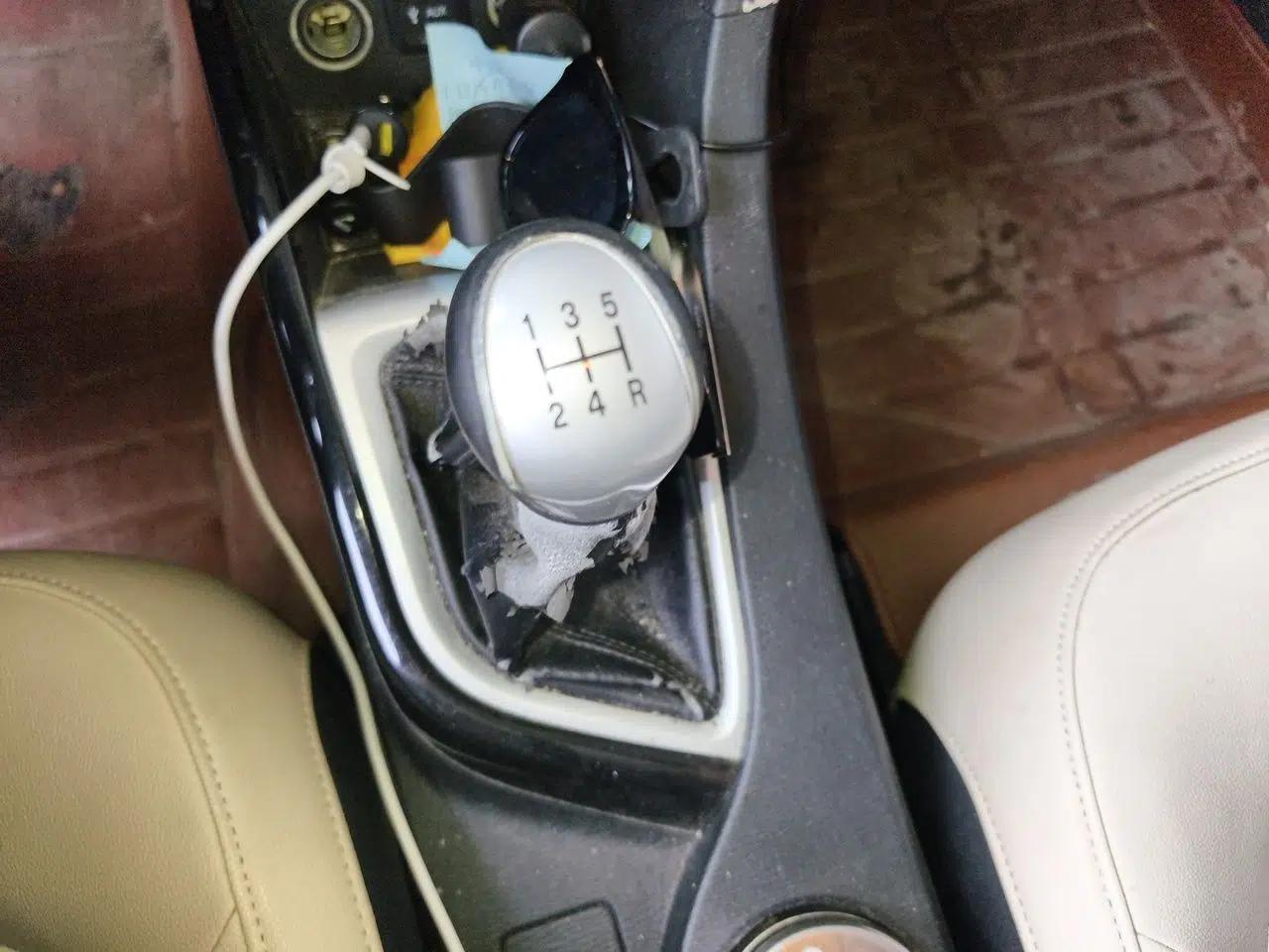 CHANGAN Alsvin V7 2016 1.6L Manual Enjoyment Model China IV Standard — миниатюра 14
