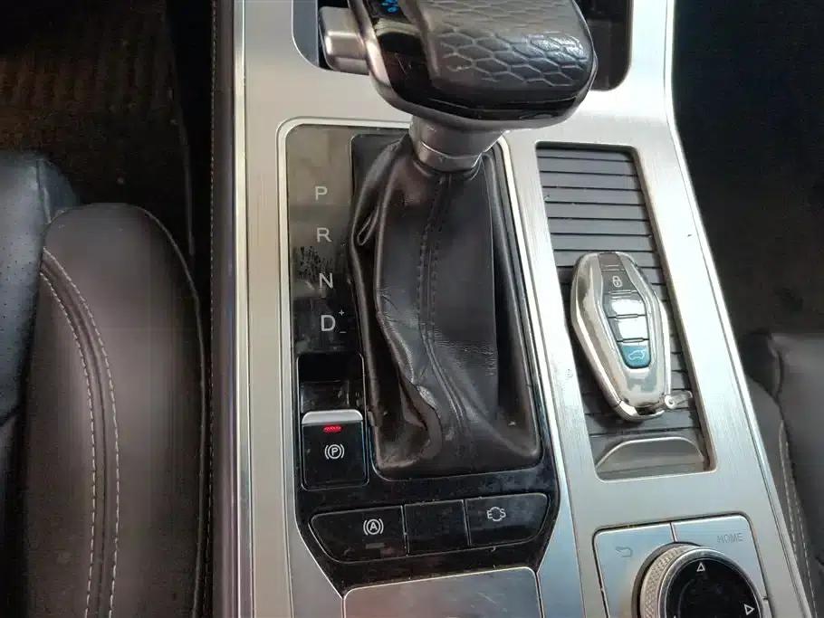 Jetour X70 Coupe 2020 1.6T DCT Cool 5-seater — миниатюра 16