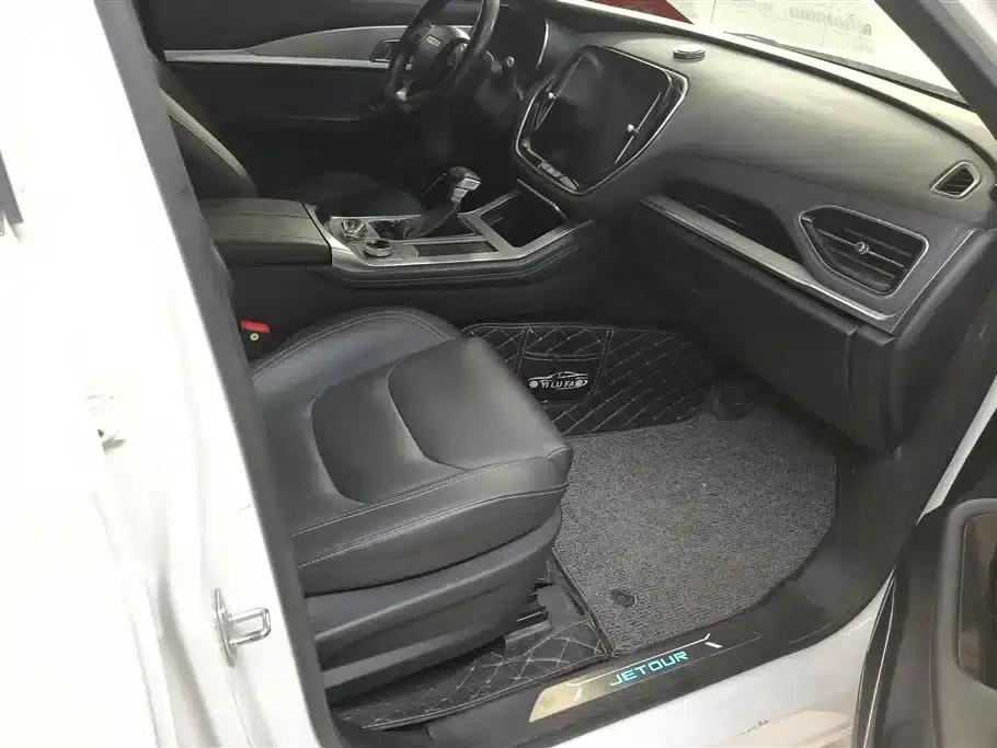 Jetour X70 Coupe 2020 1.6T DCT Cool 5-seater — миниатюра 8
