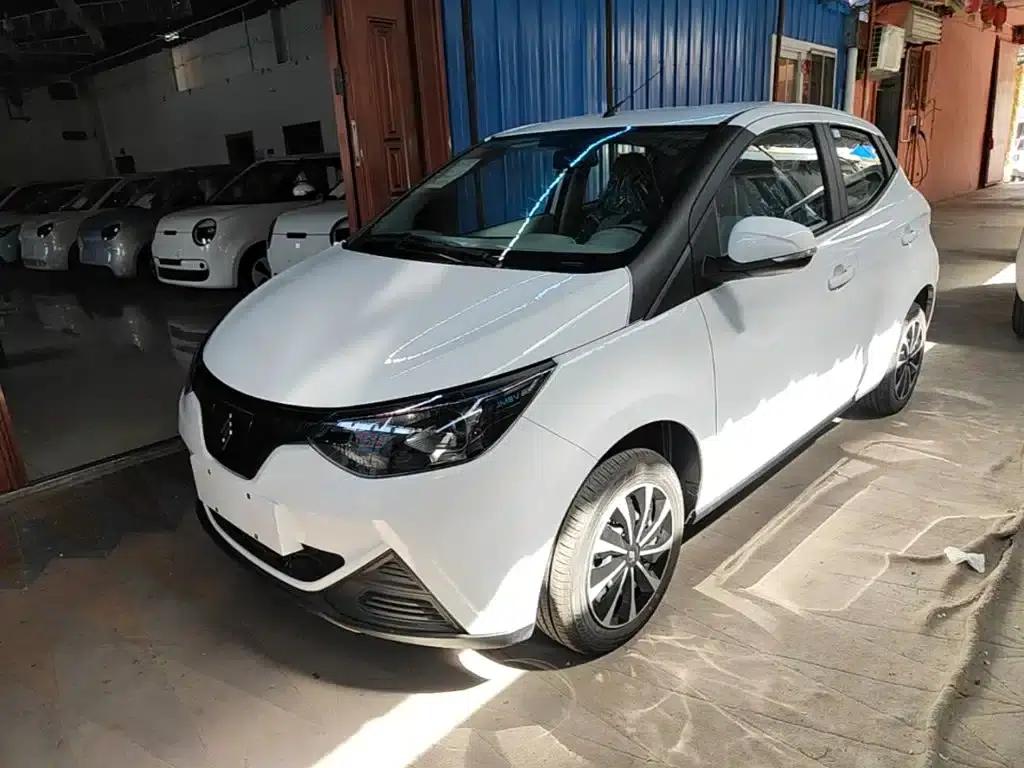 Yizhi EV2 2026 PLUS+ Comfort Model — миниатюра 1