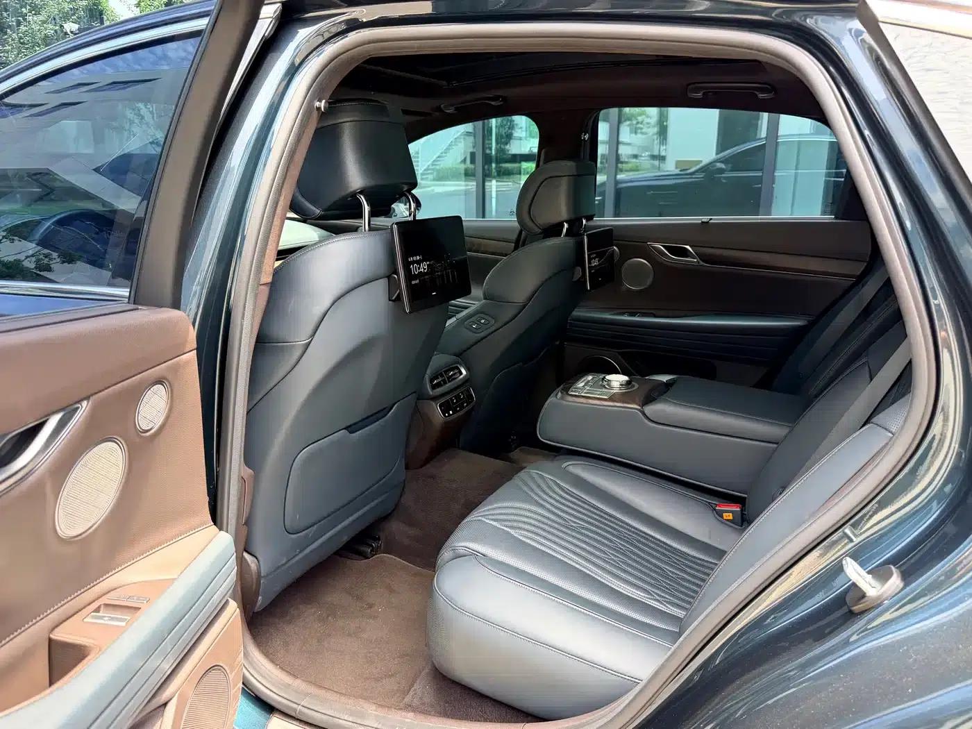 Genesis G80 2023 2.5T Rear-Wheel Drive Flagship Edition — миниатюра 9