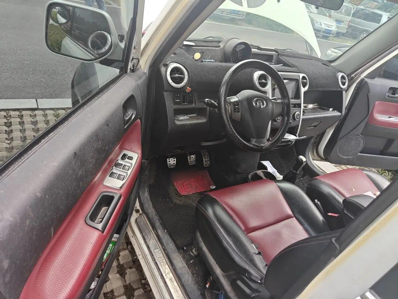 Great Wall M2 2012 1.5L Manual Urban Edition — миниатюра 16