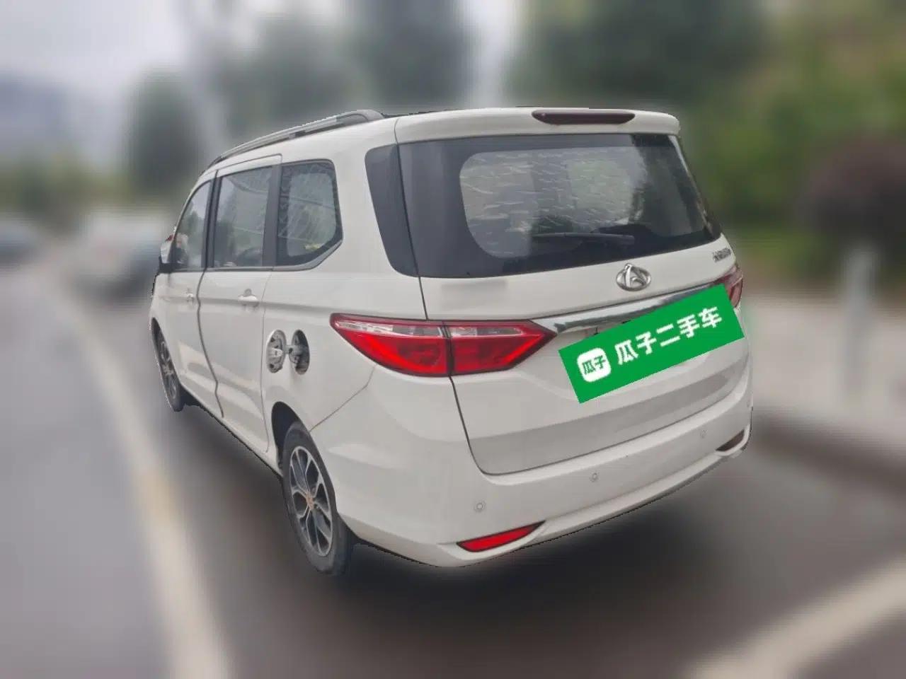 CHANGAN KAICHENG Oushang A600 2016 1.5L Manual Luxury 7-Seater — миниатюра 4