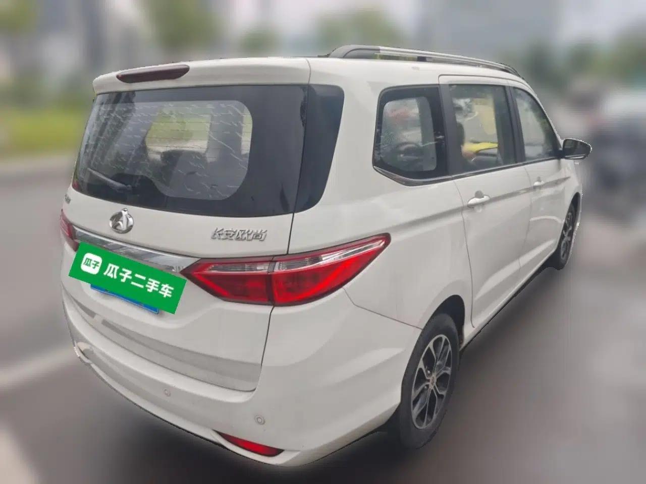 CHANGAN KAICHENG Oushang A600 2016 1.5L Manual Luxury 7-Seater — миниатюра 6