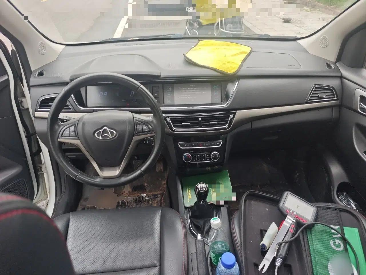 CHANGAN KAICHENG Oushang A600 2016 1.5L Manual Luxury 7-Seater — миниатюра 9