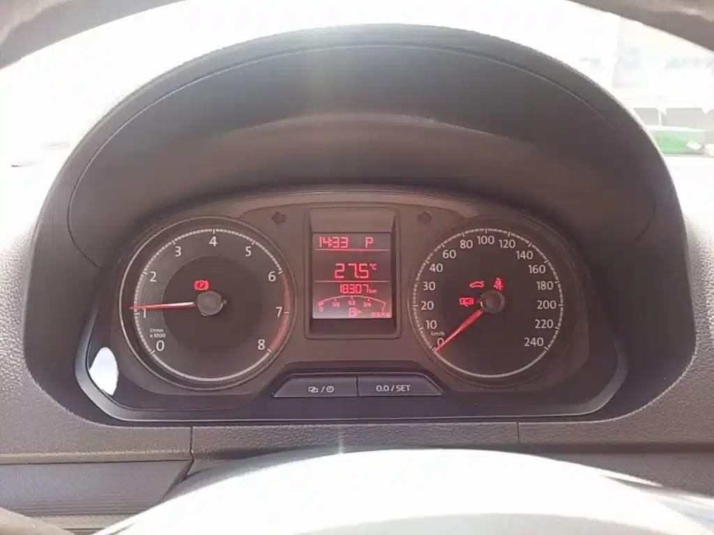Jetta VA3 2021 1.5L Automatic Upward Life Edition — миниатюра 12