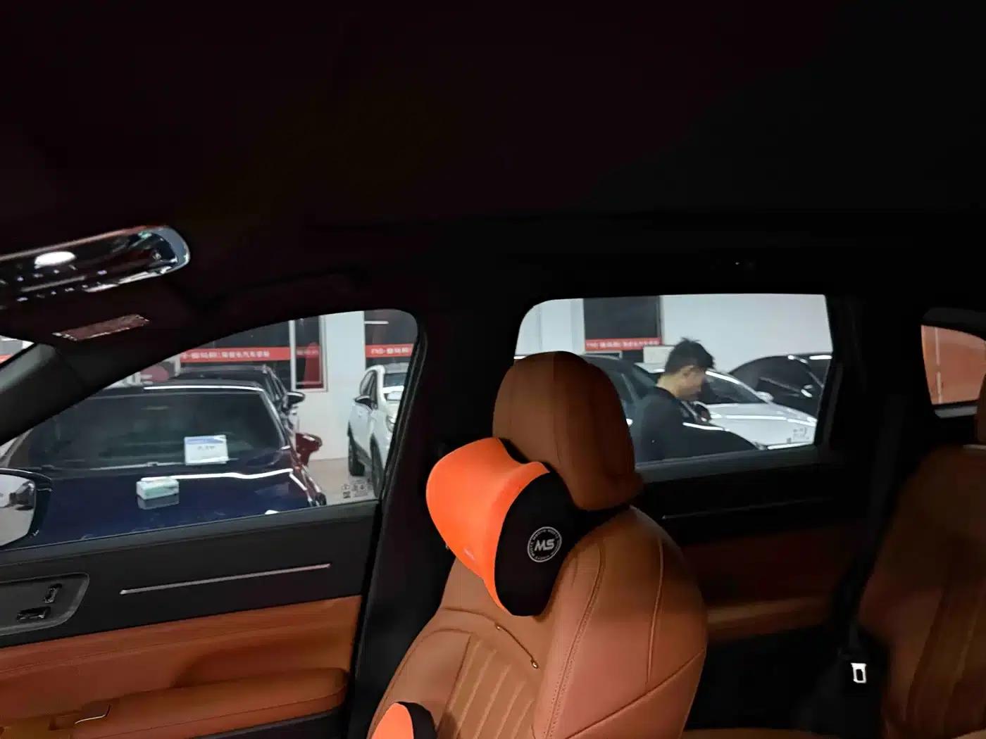 Jetour Mountain & Sea L7 PLUS 2026 Model 121km Luxury Edition 7-Seater — миниатюра 11
