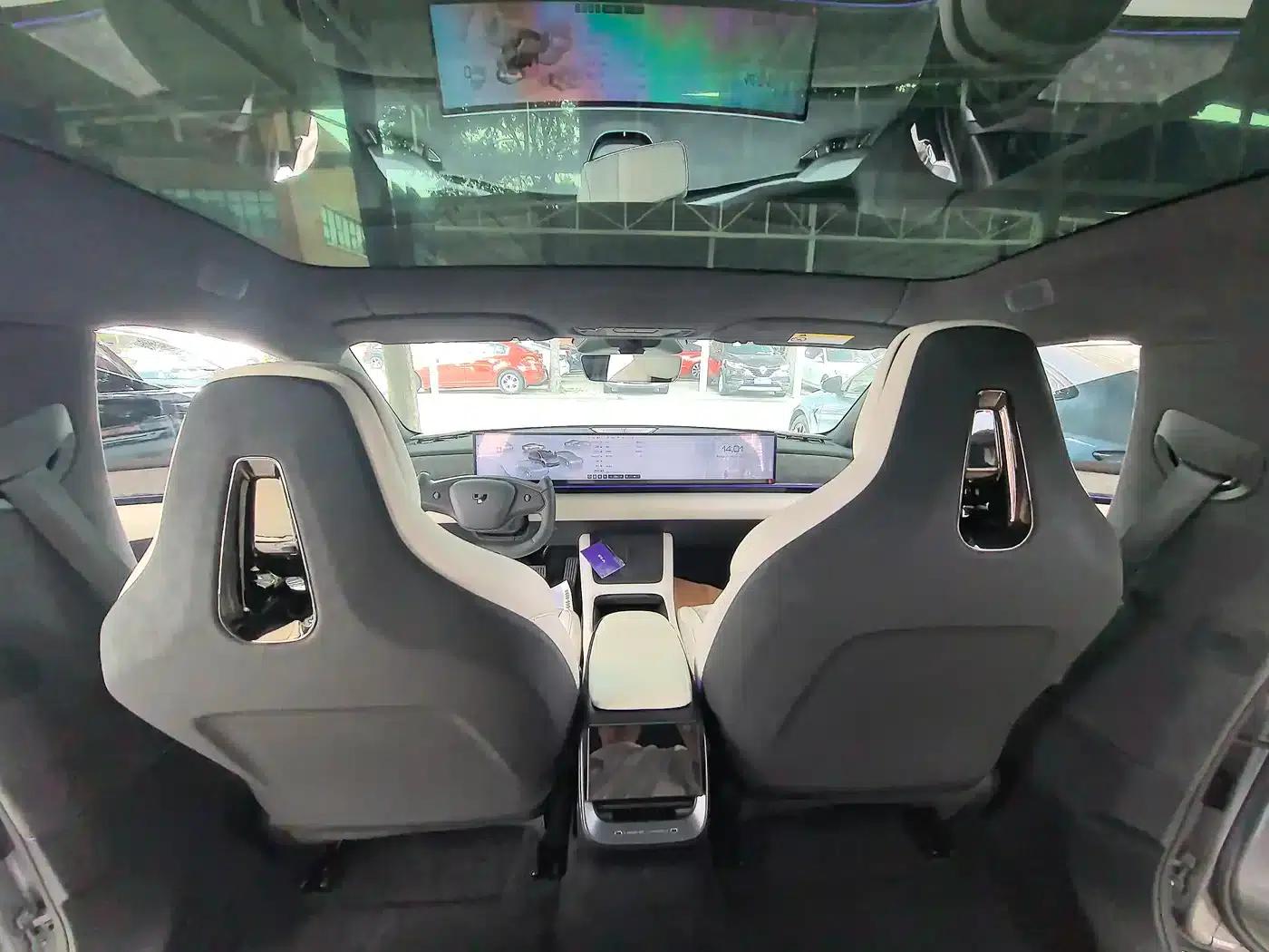 2024 Geely X7 Standard Edition — миниатюра 11