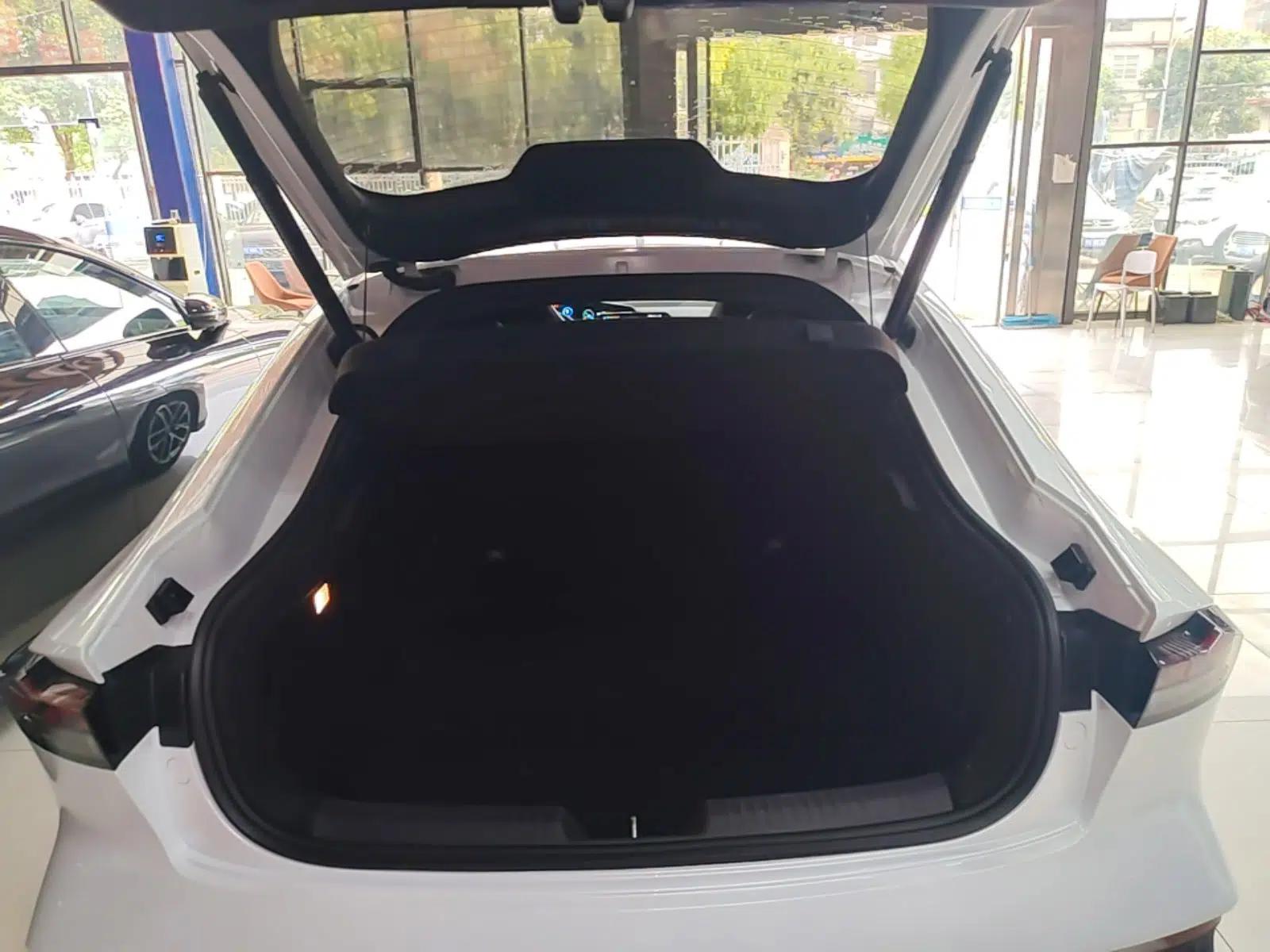 CHANGAN NEVO A06 2023 Advanced Model — миниатюра 27