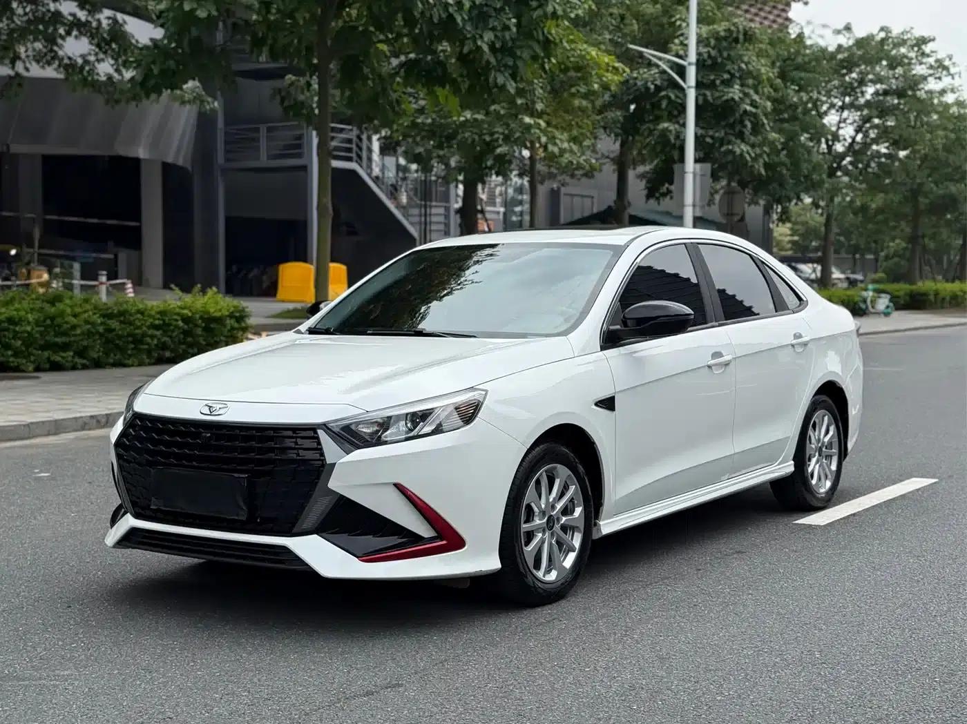 Sylphy 2024 1.5T CVT Luxury Edition — миниатюра 1