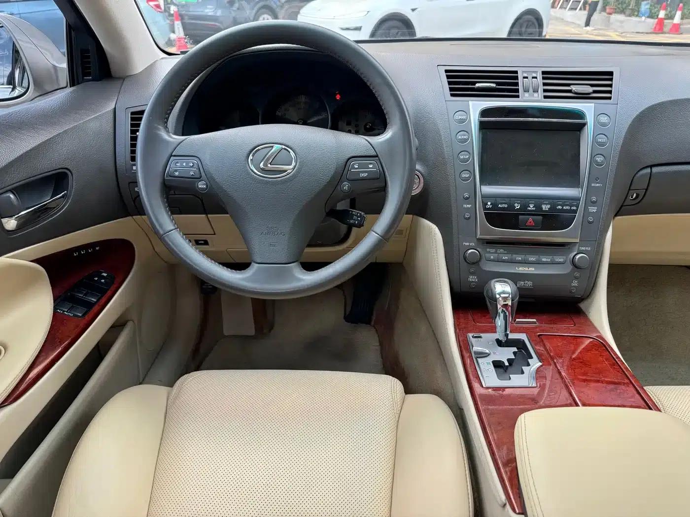 Lexus GS 2011 300 Splendor Edition — миниатюра 11