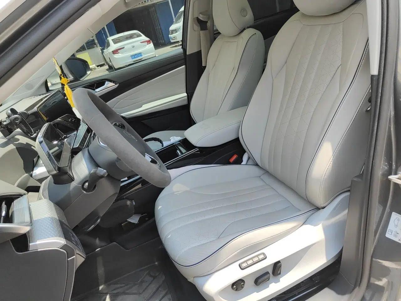Volkswagen ID.6 X 2022 Smart Enjoyment Long-Range Edition — миниатюра 15