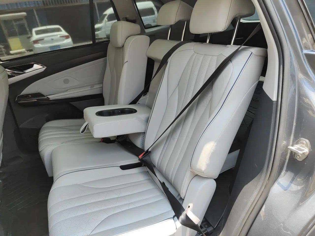 Volkswagen ID.6 X 2022 Smart Enjoyment Long-Range Edition — миниатюра 17