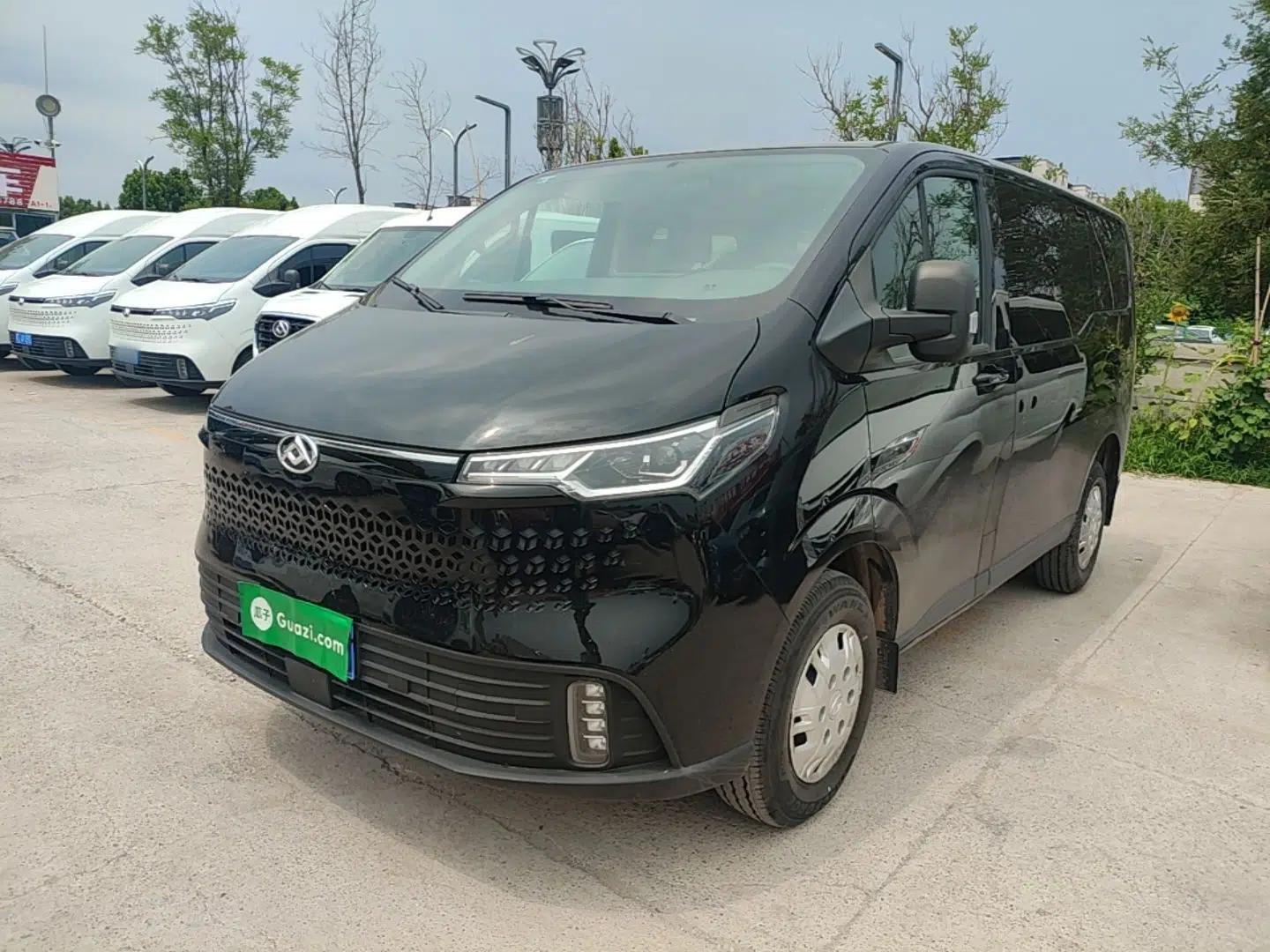 SAIC MAXUS Xintu V70 2023 2.0T Elite Edition Automatic Short Wheelbase Low Roof – 5/6 Seats — миниатюра 1