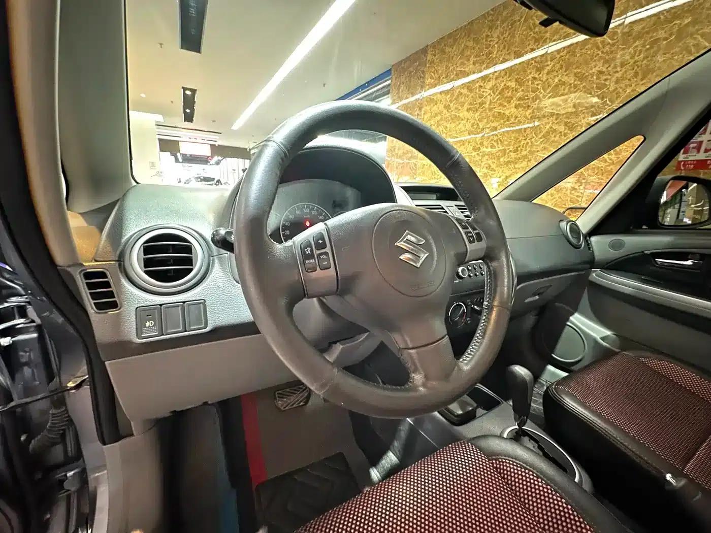 2009 Suzuki SX4 Hatchback 1.6L Automatic Sport — миниатюра 20