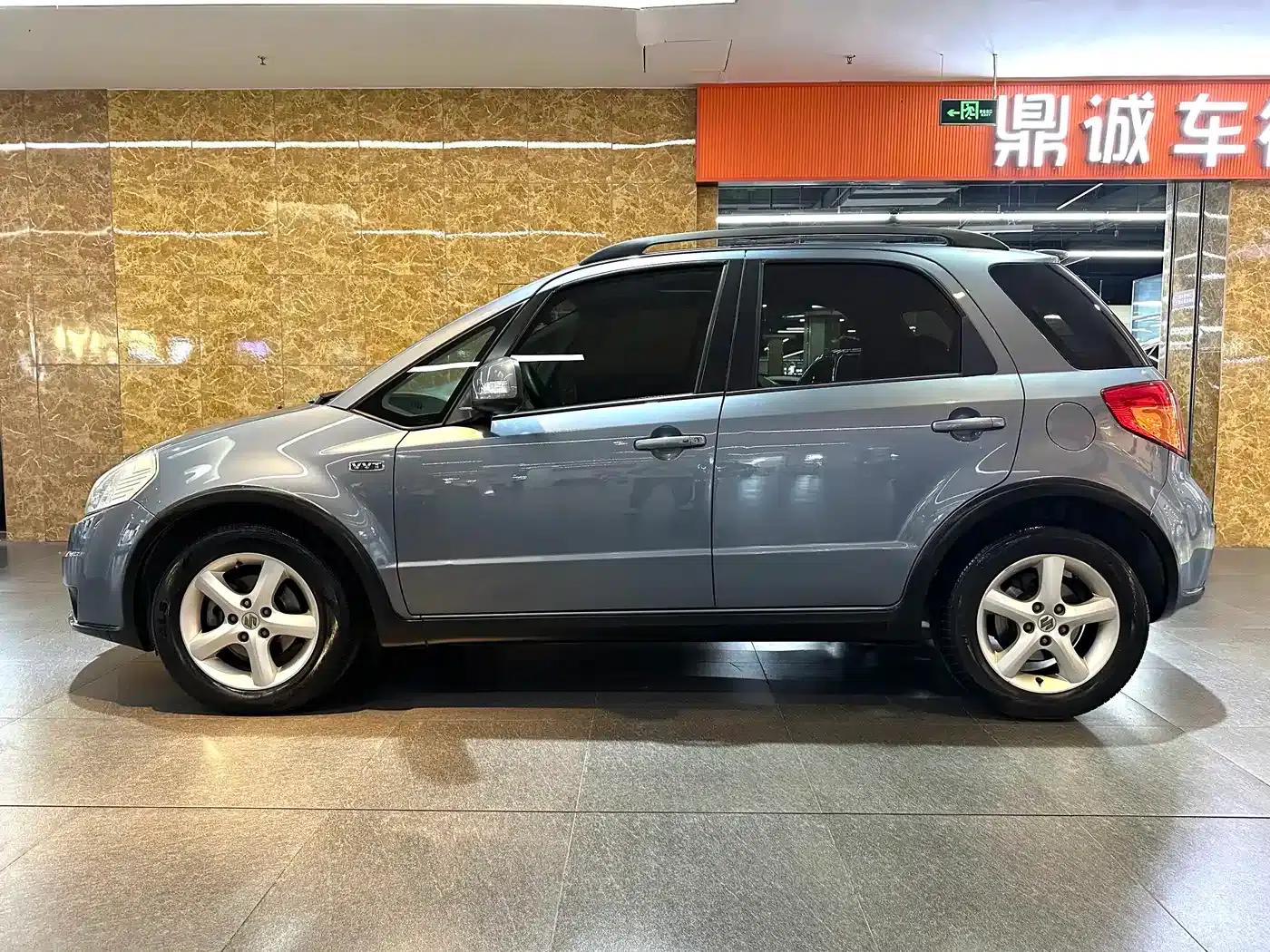 2009 Suzuki SX4 Hatchback 1.6L Automatic Sport — миниатюра 4