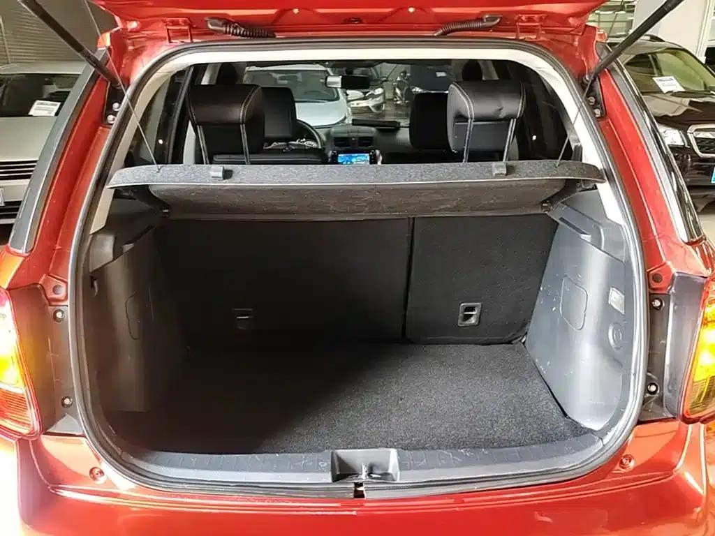 SX4 2013 1.6L Automatic Cool Edition — миниатюра 19